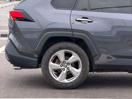 Toyota RAV4, 2020 — photo 6