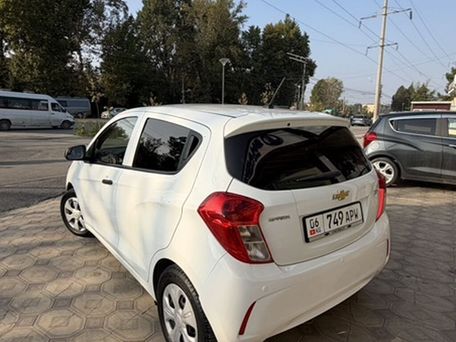 Chevrolet Spark, 2017 — 照片 4