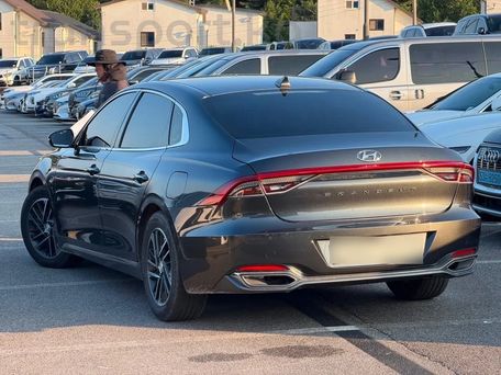 Hyundai Grandeur, 2022 — сүрөт 3