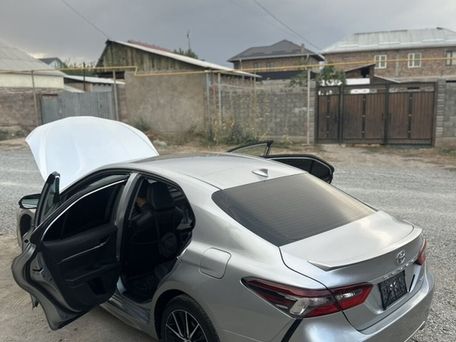Toyota Camry, 2021 — 照片 10