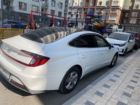 Hyundai Elantra, 2019 — фото 1