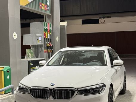 BMW 5 Series, 2020 — photo 5