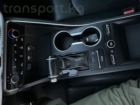 Kia K5, 2020 — photo 10