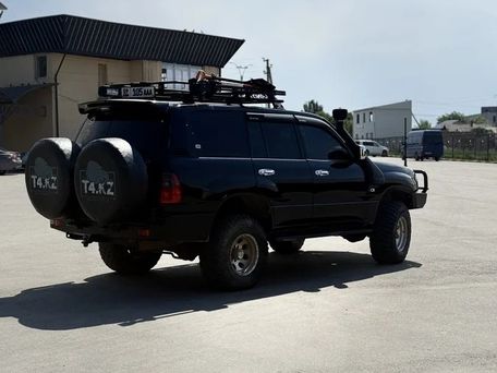 Toyota Land Cruiser, 2001 — сүрөт 4