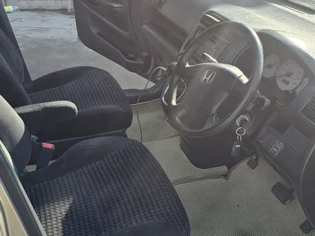 Honda Stream, 2001 — 照片 9