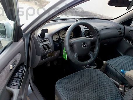 Mazda Capella, 2001 — photo 6