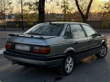 Volkswagen Passat, 1988 — 照片 4