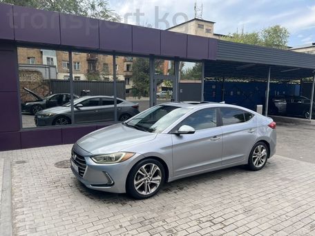 Hyundai Elantra, 2016