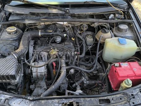 Volkswagen Passat, 1989 — 照片 11