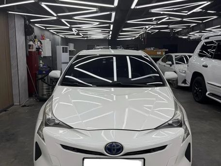 Toyota Prius, 2017 — фото 2