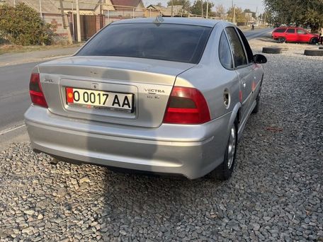 Opel Vectra, 1999 — 照片 4