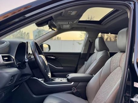 Toyota Highlander, 2022 — photo 7