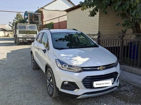 Chevrolet Trax, 2019 — 照片 2