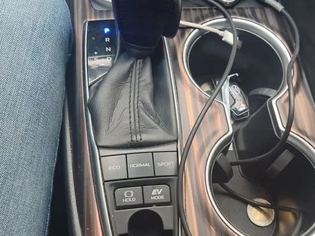 Toyota Camry, 2018 — сүрөт 4