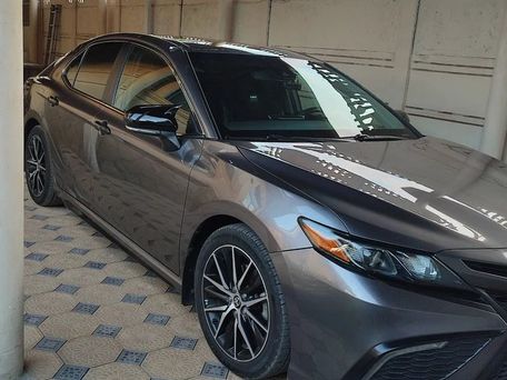 Toyota Camry, 2022 — сүрөт 3