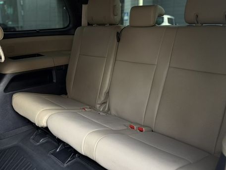 Toyota Sequoia, 2020 — 照片 10