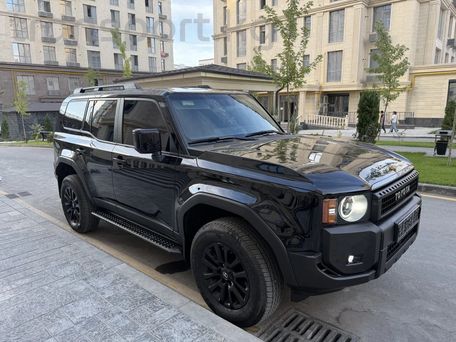 Toyota Land Cruiser Prado, 2025 — 照片 2