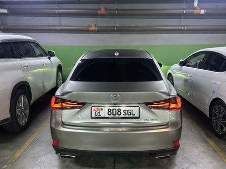 Lexus IS, 2019 — 照片 4