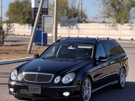 Mercedes-Benz E-Класс AMG, 2003 — 照片 2