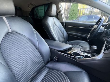 Toyota Camry, 2019 — photo 12