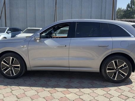 Li Auto (Lixiang) L6, 2024 — сүрөт 2