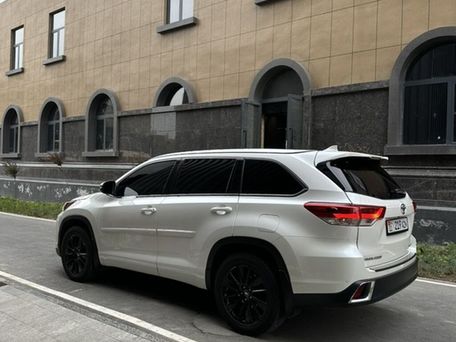 Toyota Highlander, 2018 — сүрөт 4