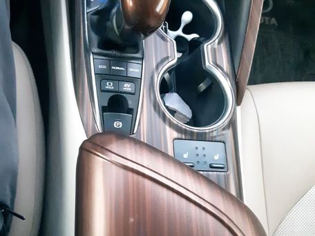 Toyota Camry, 2020 — сүрөт 8