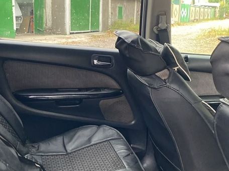 Honda Stream, 2000 — photo 5