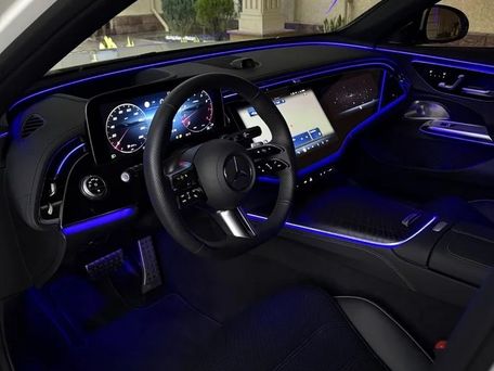 Mercedes-Benz E-Класс, 2024 — фото 8