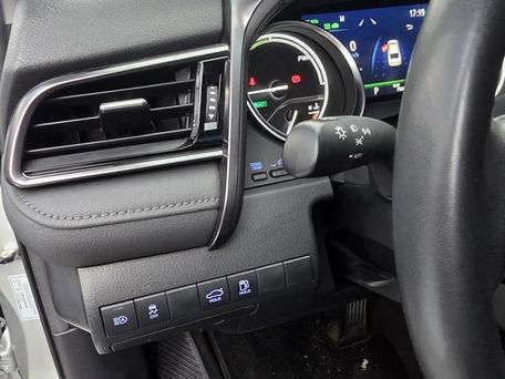 Toyota Camry, 2023 — photo 8