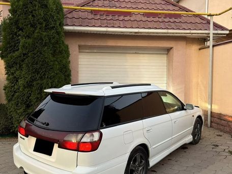 Subaru Legacy, 2002 — 照片 2