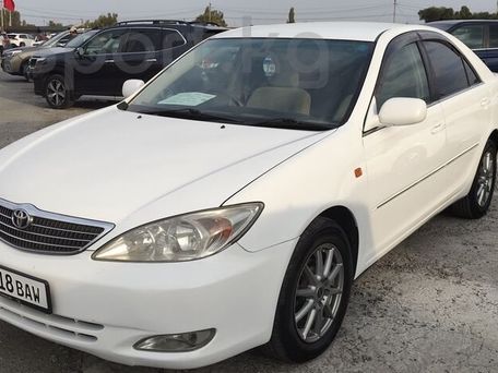 Toyota Camry, 2003