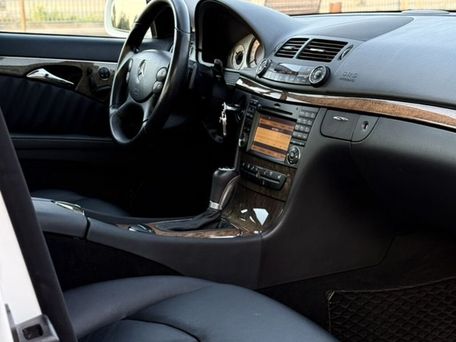 Mercedes-Benz E-Класс, 2008 — фото 12