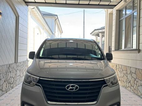 Hyundai Starex, 2019 — фото 1