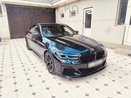 BMW 5 серии, 2017