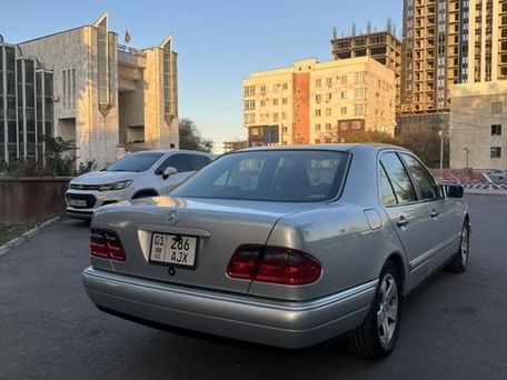 Mercedes-Benz E-Class, 1996 — photo 6