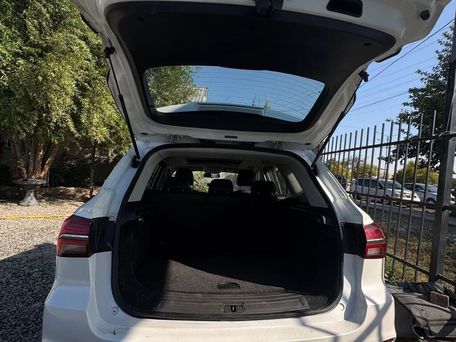 Roewe RX5, 2021 — фото 3