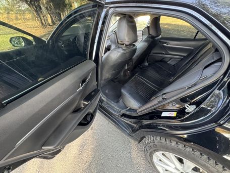 Toyota Camry, 2018 — сүрөт 12