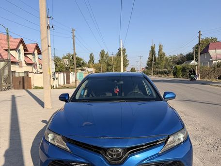 Toyota Camry, 2021 — сүрөт 2
