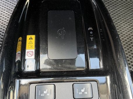 Toyota Prius, 2019 — photo 6