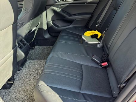 Honda Accord, 2018 — photo 12