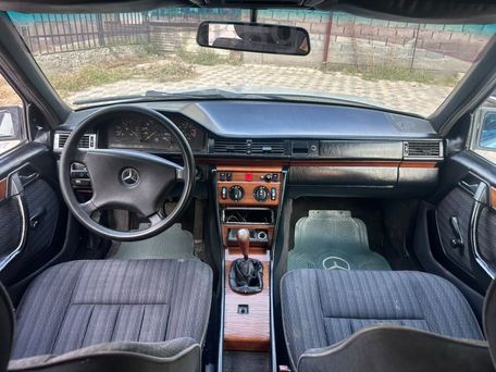 Mercedes-Benz W124, 1992 — сүрөт 20