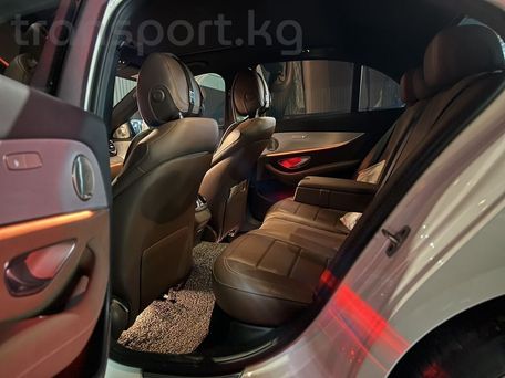 Mercedes-Benz E-Класс, 2020 — фото 14