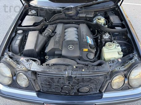 Mercedes-Benz E-Class, 2000 — сүрөт 9