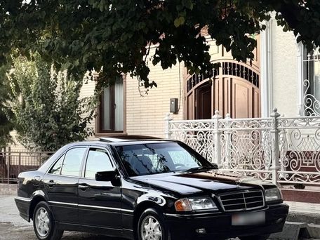 Mercedes-Benz C-Class, 1995 — photo 11