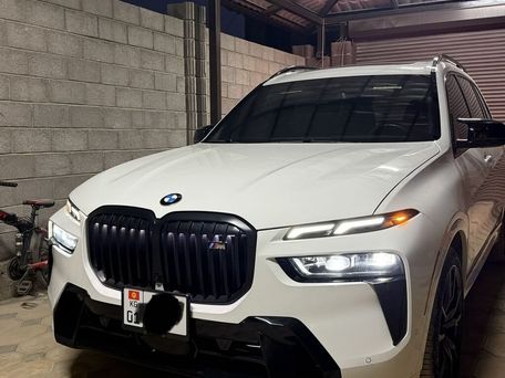 BMW X7, 2022 — 照片 1