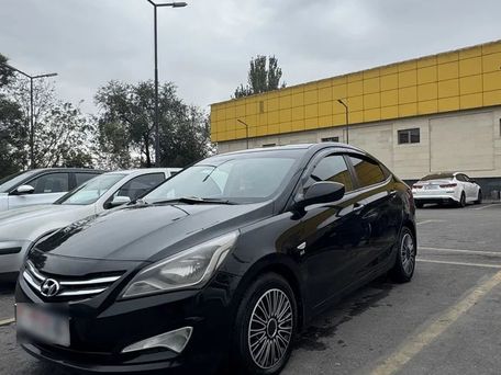 Hyundai Solaris, 2015 — фото 1
