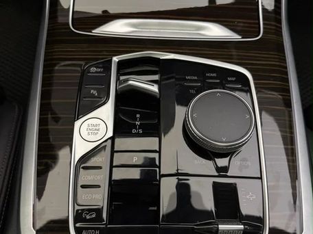 BMW X7, 2022 — photo 7
