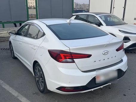 Hyundai Avante, 2019 — photo 4