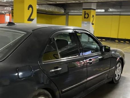 Mercedes-Benz E-Класс, 2001 — 照片 4